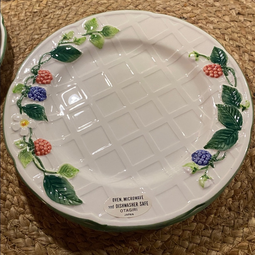 Bundle of 4 Otagiri Ironstone salad plates made in Japan - Picture 4 of 14